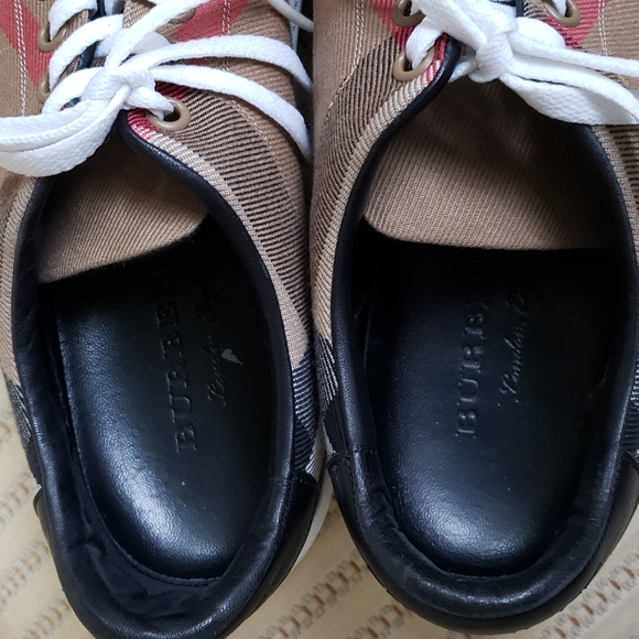 BURBERRY CHECK PLAID CANVAS SNEAKERS - Picture 5 of 7